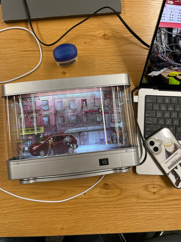 NYC Street Life Lamp